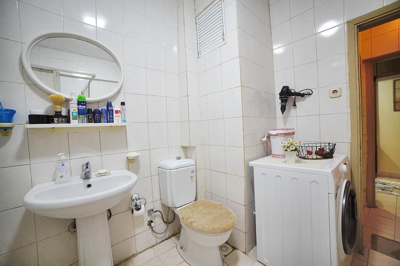 Private Room Close To Merter And Gungoren Textile Center Estambul Exterior foto